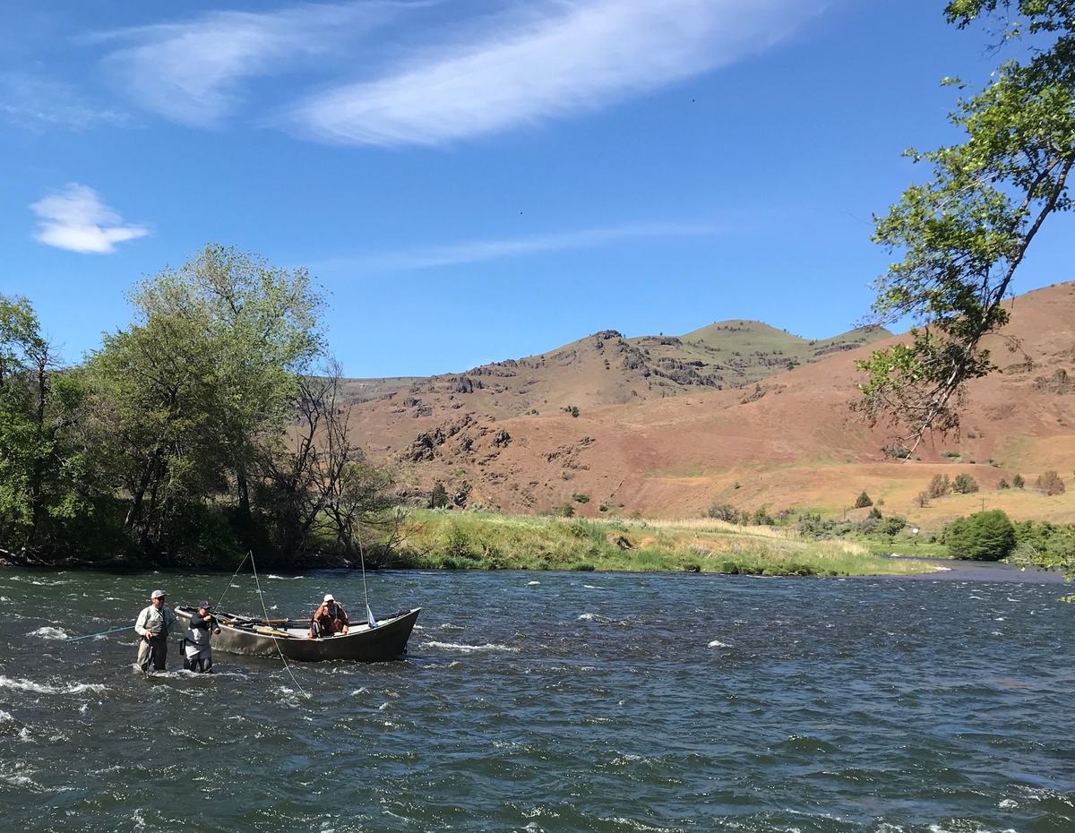 Drift boat in the Deschutes River canyon, Central Oregon
